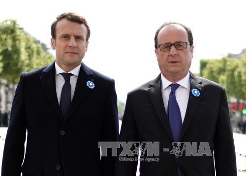 French government resigns in post-election formality   