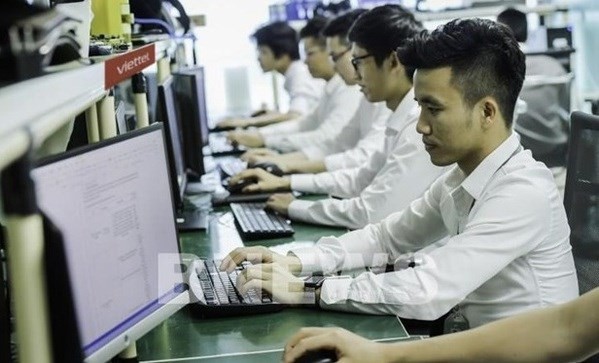 Vietnam Report announces top 10 prestigious technology firms in 2021