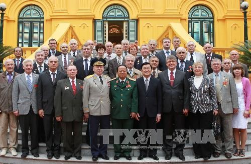 Президент СРВ Чыонг Тан Шанг принял делегацию советских ветеранов войны