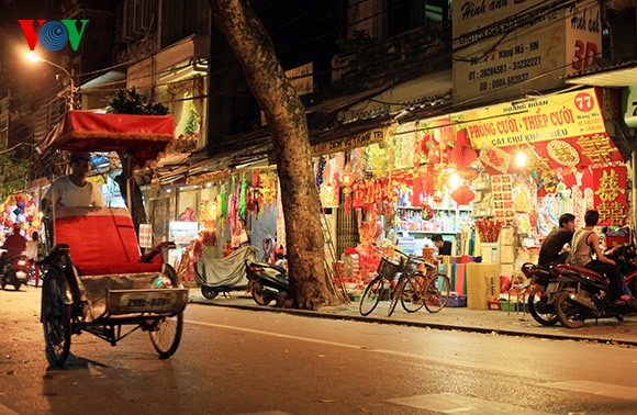 Тихая ночь в старом городском квартале Ханоя