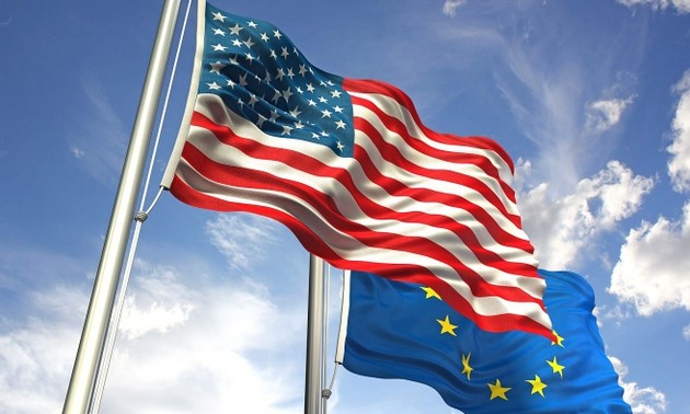 Căng thẳng gia tăng giữa hai bờ Đại Tây Dương