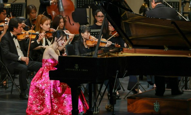 Nghệ sĩ piano Trần Lê Bảo Quyên và Hòa nhạc Sưởi ấm – 5 năm lan tỏa yêu thương, tiếp nối nhịp đập của sự sống 