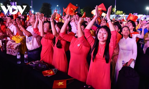 Chương trình nghệ thuật “Thành phố Hồ Chí Minh - Niềm tin và khát vọng”