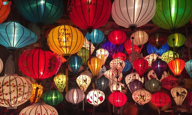 Lampion - jiwa dari kota kuno Hoi An