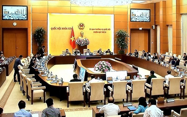 Sidang Pleno ke-10 Komisi Hukum Majelis Nasional