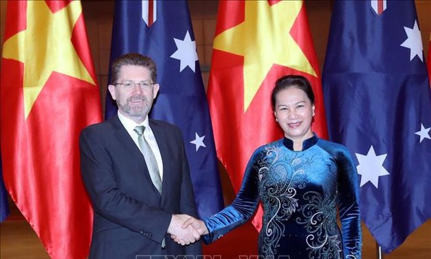 Ketua Majelis tinggi Australia mengakhiri kunjungan resmi di Vietnam