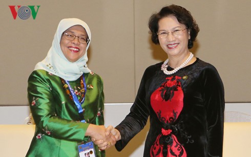 NA Chairwoman meets Singaporean Parliament Speaker 