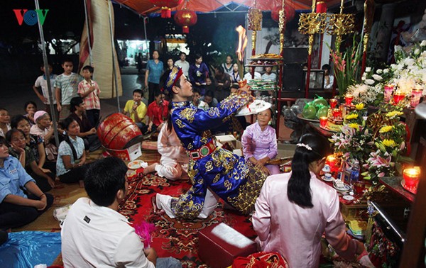 Mother Goddess worship reflects the Vietnamese folk culture 