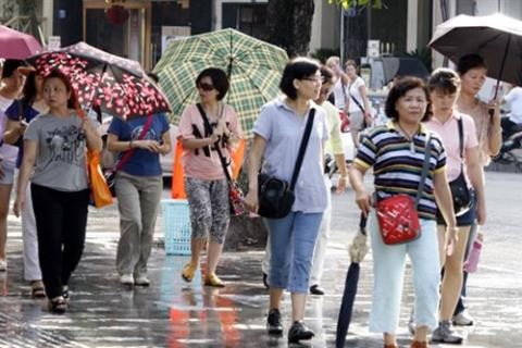 Travellers to Vietnam hit record high in 2016