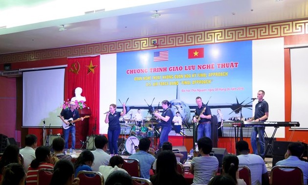 Art exchange programme promotes Vietnam-US friendship