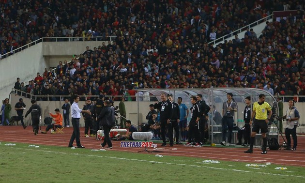 Thai assistant coach to face suspension for discriminatory behavior to Park 