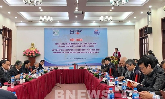 Economists forecast Vietnam’s growth scenarios of 5.98% and 6.46% in 2021