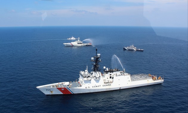 Philippines, US conduct maritime drill near East Sea