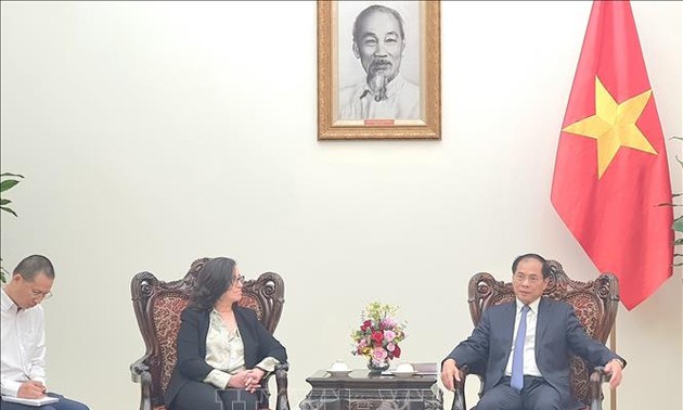 Deputy PM welcomes World Bank's proposal to lend Vietnam in five years