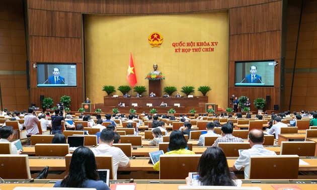Lawmakers discuss revising law on three-level People's Procuracy to suit State apparatus overhaul 