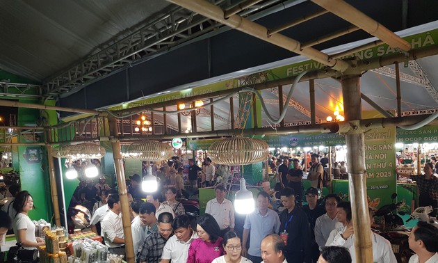 Hanoi Agricultural Festival promotes OCOP products