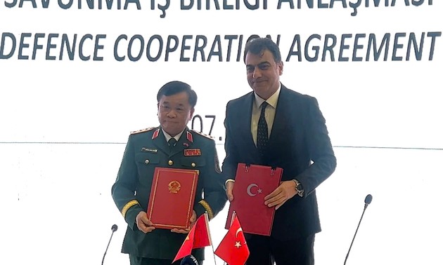 Vietnam and Turkey sign defense cooperation agreement