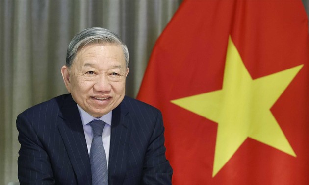 Party chief speaks with US Senators on the phone 