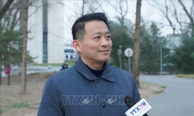 ‘제14차 당 대회 향하여’’ 중국 전문가, 베트남의 발전 전망 높이 평가