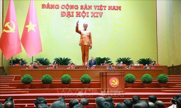 제14기 베트남 공산당 중앙 집행위원회 200인 명단 발표