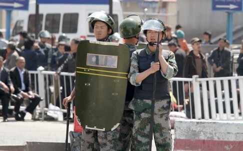 Security tightened after bomb attack at Urumqi train station