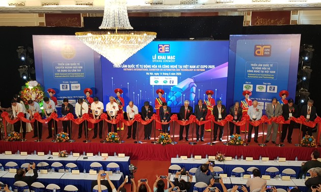 Khai mạc Triển lãm quốc tế VINAMAC EXPO 2025