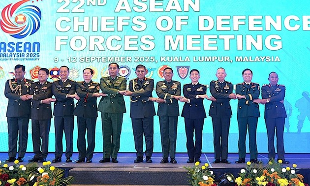 Quân đội nhân dân Việt Nam cam kết tiếp tục đóng góp xây dựng vì một ASEAN đoàn kết, phát triển bền vững