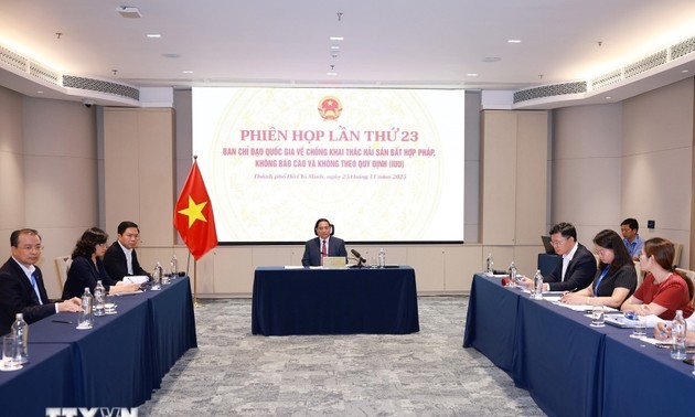 Thủ tướng Phạm Minh Chính: Trong tuần tới phải hoàn thành báo cáo về gỡ thẻ vàng IUU của EC