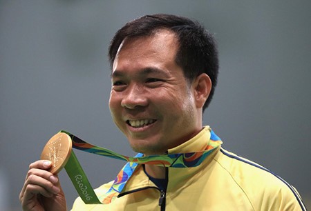 Shooter Hoang Xuan Vinh, great pride of Vietnam’s sport