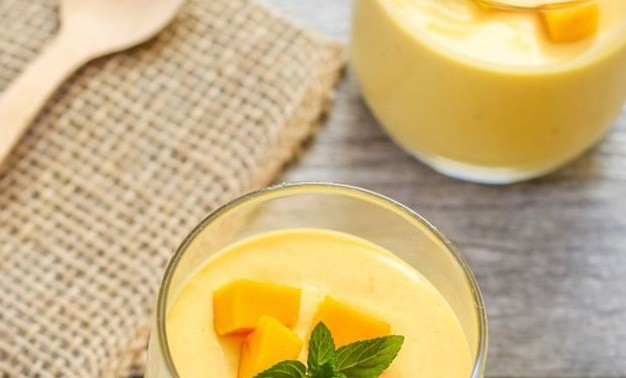 Mango Mousse cake 