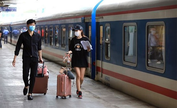 High-quality train carriage put into service on Hanoi - Hai Phong route