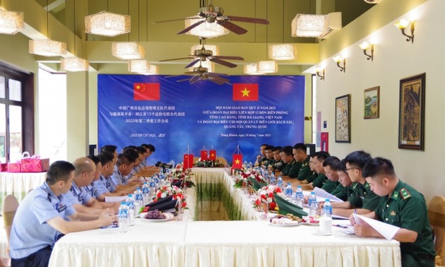 Vietnamese, Chinese localities step up border patrols, management