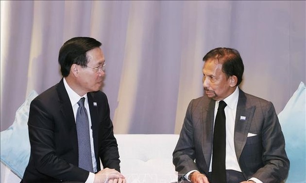 President meets with Brunei’s Sultan in San Francisco