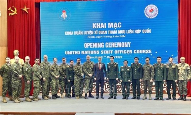 UN staff officer training course opens in Hanoi