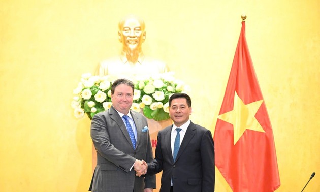 Vietnam ready to further open market, boost imports from US