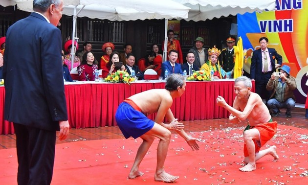 Traditional wrestling festival – a unique cultural feature of Hanoi’s spring