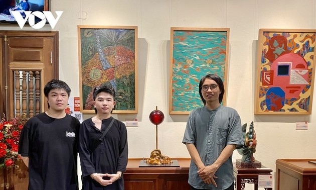 “Dialogue” exhibition highlights lacquer art