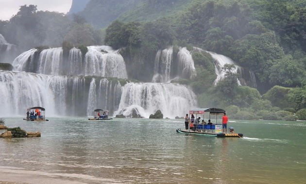 Cao Bang welcomes 1.5 million visitors in H1