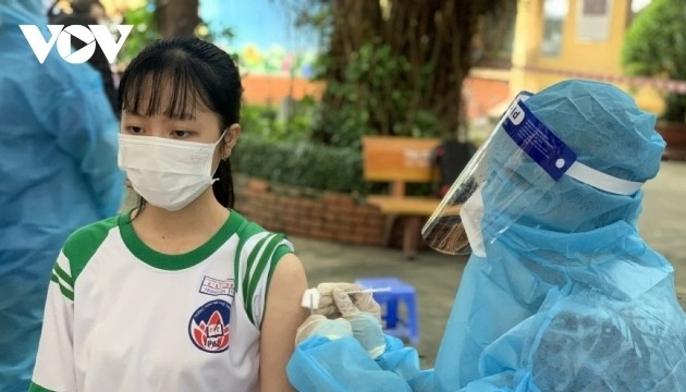 Số ca mắc mới COVID-19 tăng nhẹ