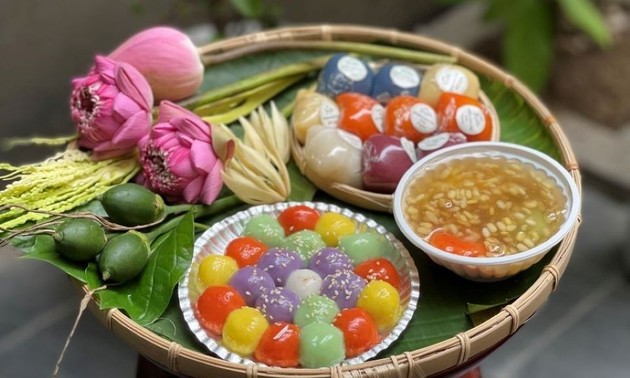 Thông tin về cuộc thi Bạn biết gì về Việt Nam; lễ hội bánh mì của Việt Nam; tết Hàn thực của người Việt