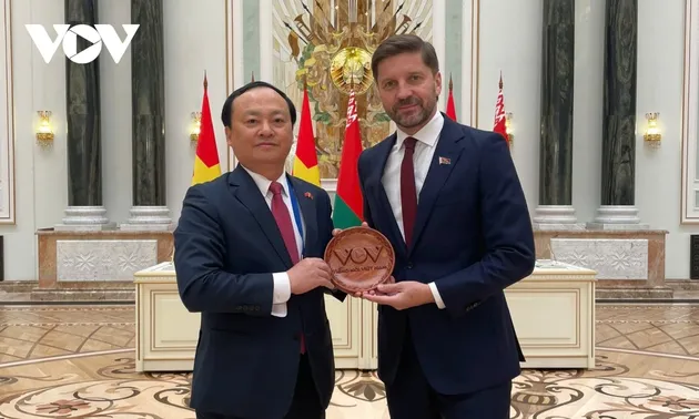 VOV ký kết thỏa thuận hợp tác với Đài Phát thanh Truyền hình Quốc gia Belarus
