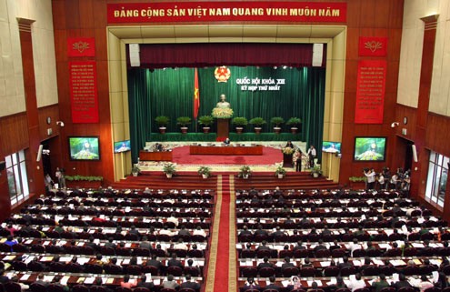 Vietnam urge renovación en las actividades legislativas