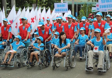 Ciudad Ho Chi Minh celebra certamen de marcha olímpica por víctimas de dioxina 