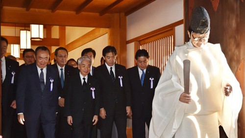 Condenan Corea del Sur y China visita de legisladores japoneses al templo de Yasukuni