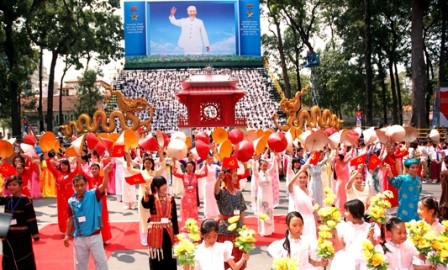 Canción que vivirá eternamente en el corazón de los vietnamitas