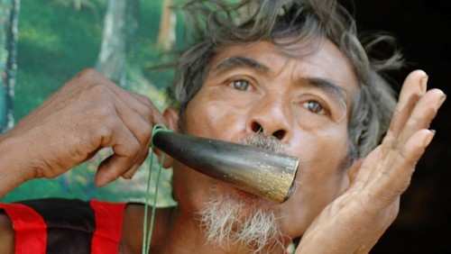 Instrumentos musicales simbólicos de los Raglai