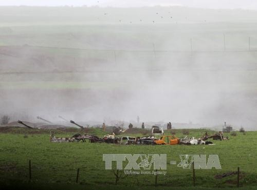 Armenia y Azerbaiyán logran acuerdo sobre una tregua 