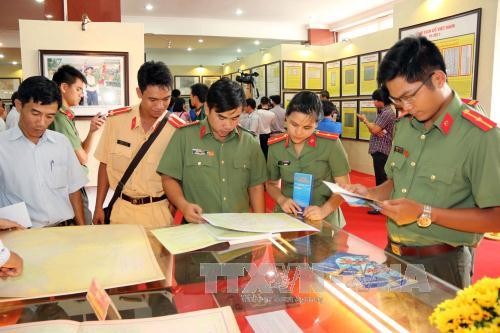 Inauguran en Binh Duong exposición de evidencias de soberanía vietnamita sobre Hoang Sa y Truong Sa