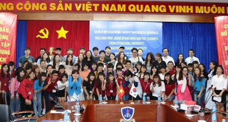 Concluye curso de enseñanza del idioma vietnamita para estudiantes surcoreanos 