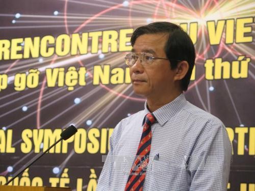 Celebran en Vietnam conferencia sobre la física de partículas, teoría de cuerdas y cosmología 